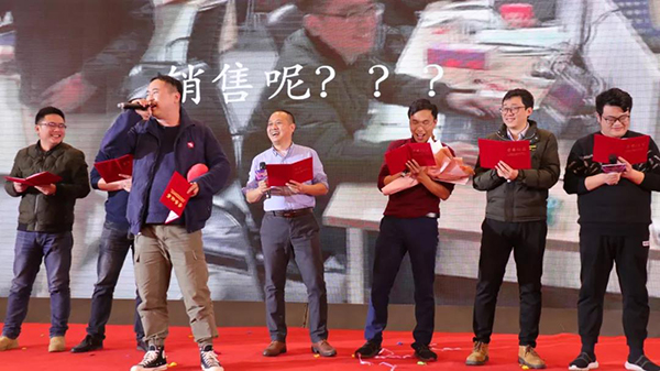 青春与活力纵情开放 青春与活力纵情开放